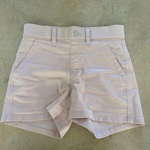 Levi's Signature Pink High Rise Shorts
Size 6
